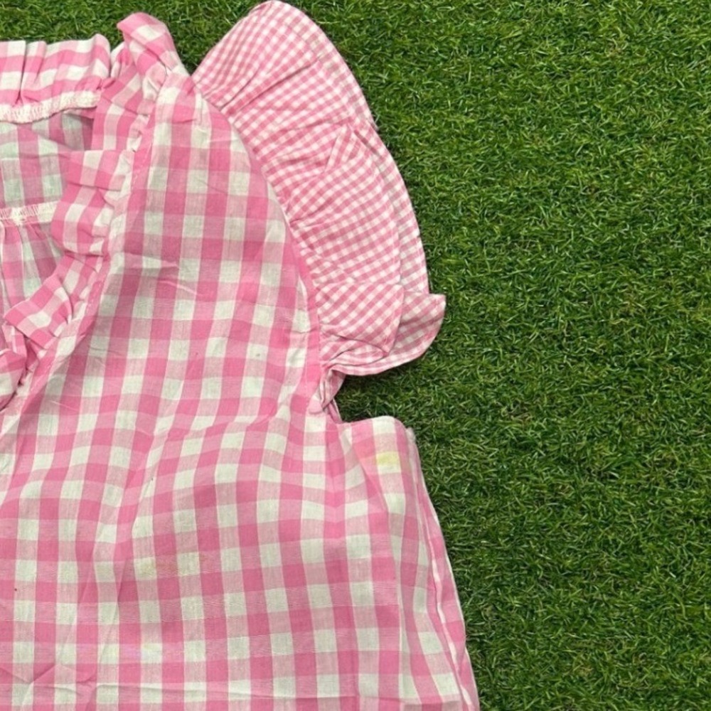 Periwinkle Collection Pink Gingham Ruffle V-Neck Sleeveless Blouse Small - Picture 2 of 5
